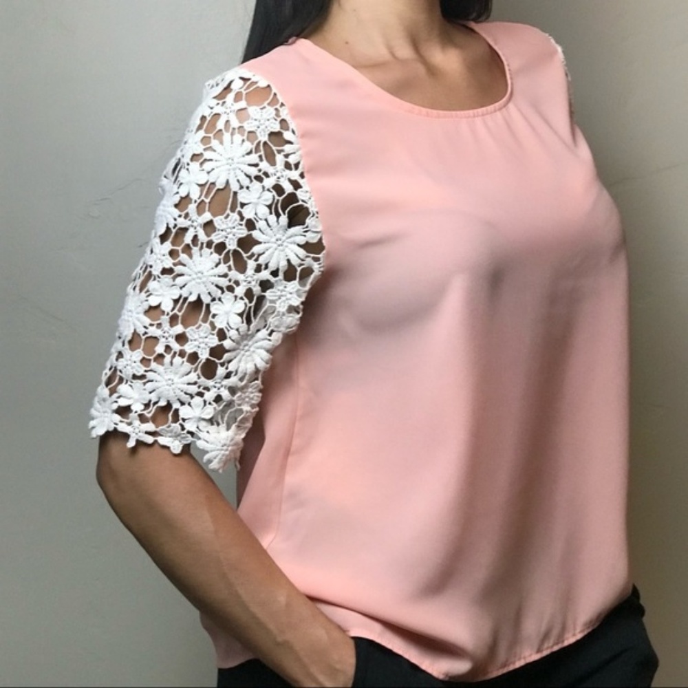 Zouk: crochet sleeves pink rose tank top blouse T